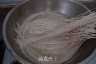 蒜花挂面的做法步骤：2