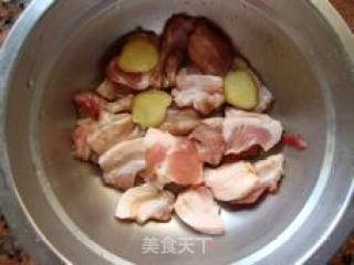 茄干粉蒸肉的做法步骤：3