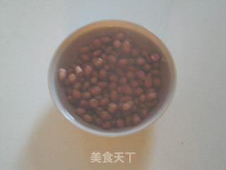 香辣花生米的做法步骤：1