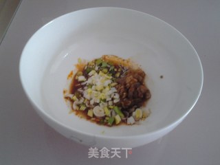 油泼辣子酸汤水饺的做法步骤：14