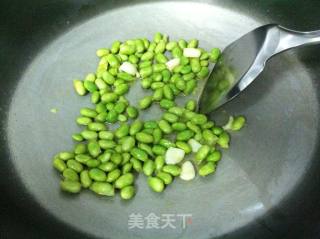 香菇毛豆肉片焖老豆腐的做法步骤：5