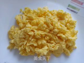 鸡蛋蔬菜炒饭的做法步骤：3