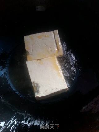 铁板豆腐的做法步骤：3