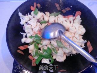 肉片炒菜花的做法步骤：9