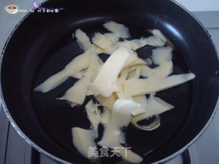 天鹅泡芙的做法步骤：1