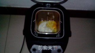 葡萄干主食面包的做法步骤：2
