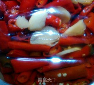 泡椒炒肉片的做法步骤：1