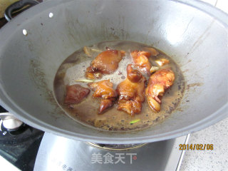 红烧猪蹄的做法步骤：3