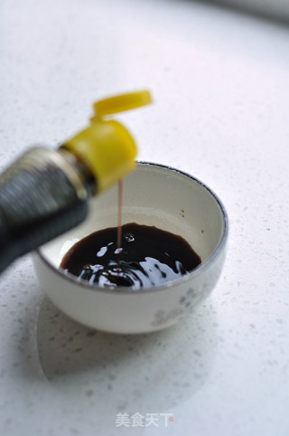 糖醋排骨的做法步骤：4