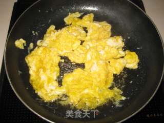 尖椒鸡蛋炒饭的做法步骤：5