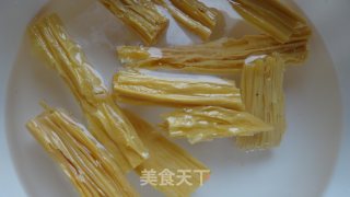 凉拌素什锦的做法步骤：3