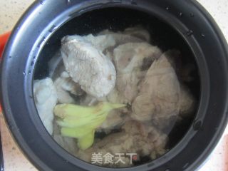 棒骨萝卜汤的做法步骤：3