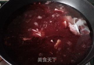 红米卤肉的做法步骤：4