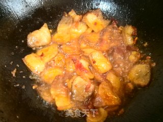 青椒莲白回锅肉的做法步骤：7