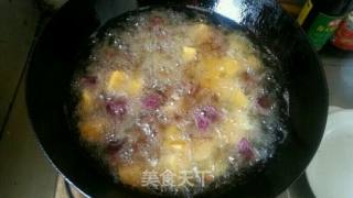拔丝地瓜的做法步骤：2