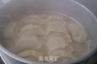 烫面饺子的做法步骤：13