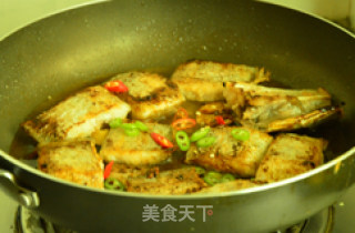 红焖带鱼的做法步骤：9