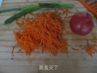 蘑菇蔬菜汤面的做法步骤：1