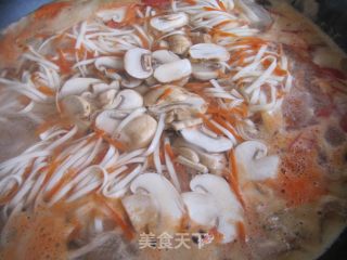 蘑菇蔬菜汤面的做法步骤：13