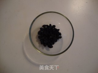 黑加仑斯康的做法步骤：1