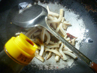 麻辣墨鱼鲞的做法步骤：8