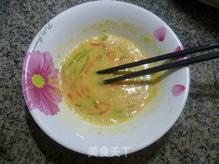 青椒胡萝卜鸡蛋饼的做法步骤：7