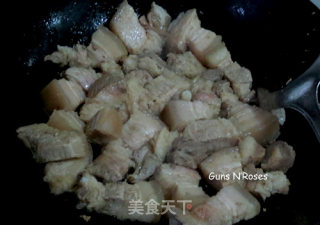 鹌鹑蛋红烧肉的做法步骤：11