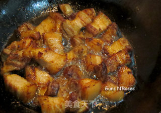 鹌鹑蛋红烧肉的做法步骤：12