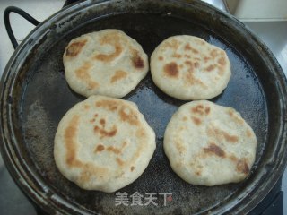 芹菜猪肉馅饼的做法步骤：8