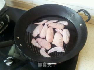 可乐鸡翅的做法步骤：2