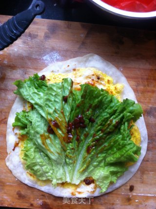 鸡蛋灌饼的做法步骤：11
