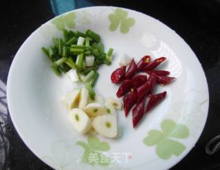 油润辣爆虾的做法步骤：3