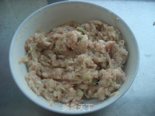 鲜肉千层饼的做法步骤：2