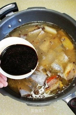老少皆宜鲜美骨酥的带鱼罐头的做法步骤：6