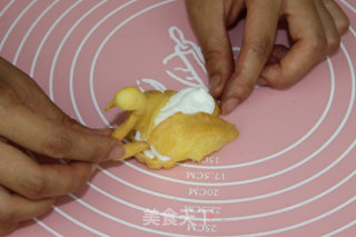 天鹅泡芙——高雅大气上档次爱他需要理由么？的做法步骤：18