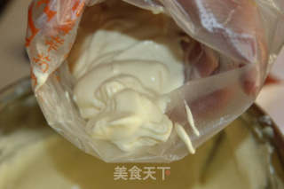 奶油纸杯蛋糕——Cup Cake好吃到让人垂涎欲滴的做法步骤：10