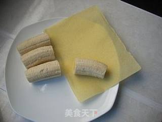 芝麻香蕉卷的做法步骤：2