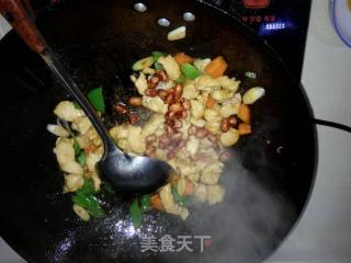 小叶版宫爆鸡丁的做法步骤：21