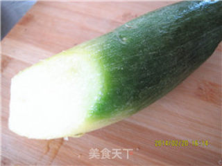 蒜蓉凉拌萝卜丝的做法步骤：1