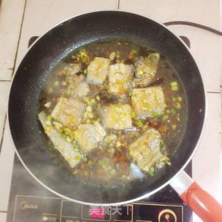 红烧带鱼的做法步骤：5