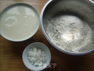 豆浆发糕的做法步骤：1