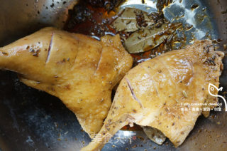 酥香“炸”鸭腿的做法步骤：5