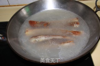 丽江腊排骨火锅的做法步骤：2