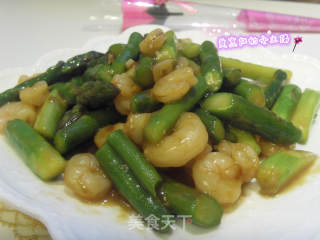 芦笋炒虾仁的做法步骤：7
