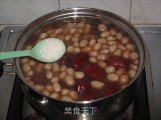 花生红枣桂圆汤的做法步骤：7
