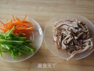 青椒炒肚丝的做法步骤：2