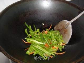 青椒炒肚丝的做法步骤：4