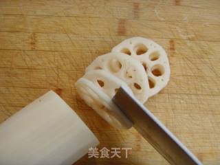 酥脆醇香---炸藕盒的做法步骤：2