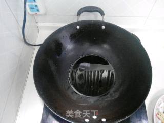 小叶版鱼香肉丝的做法步骤：17