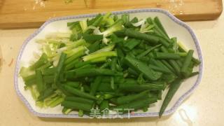 京酱肉丝的做法步骤：1